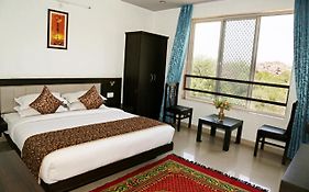 Narayans Leela Inn By Sgoh